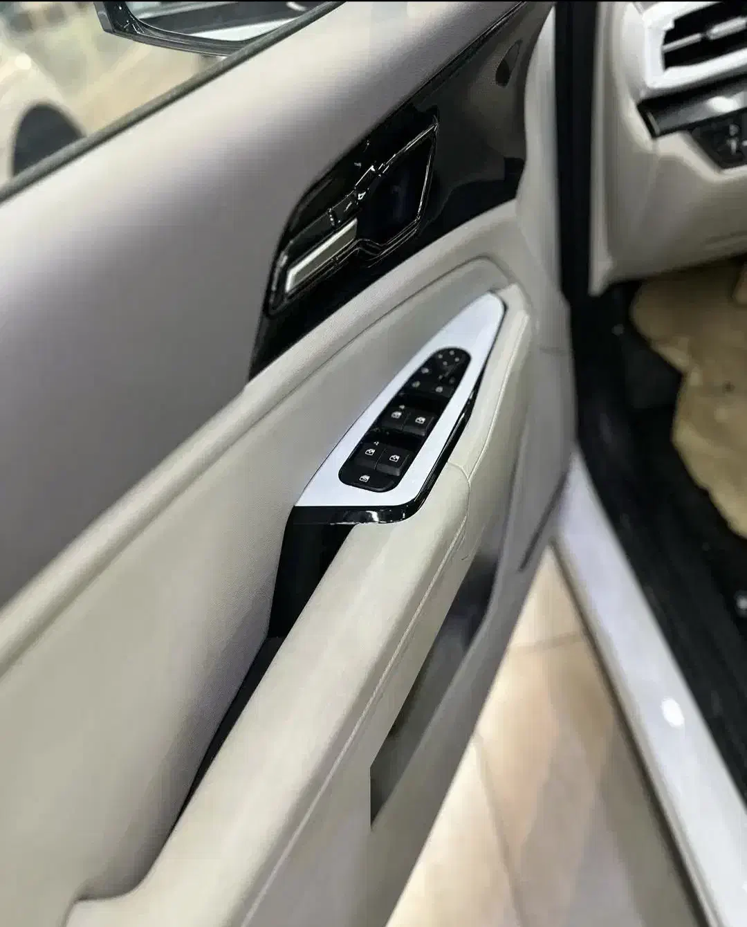 اسپورتیج 2025 پلاک منطقه|خودرو سواری و وانت|اهواز, اسلام آباد شرقی|دیوار