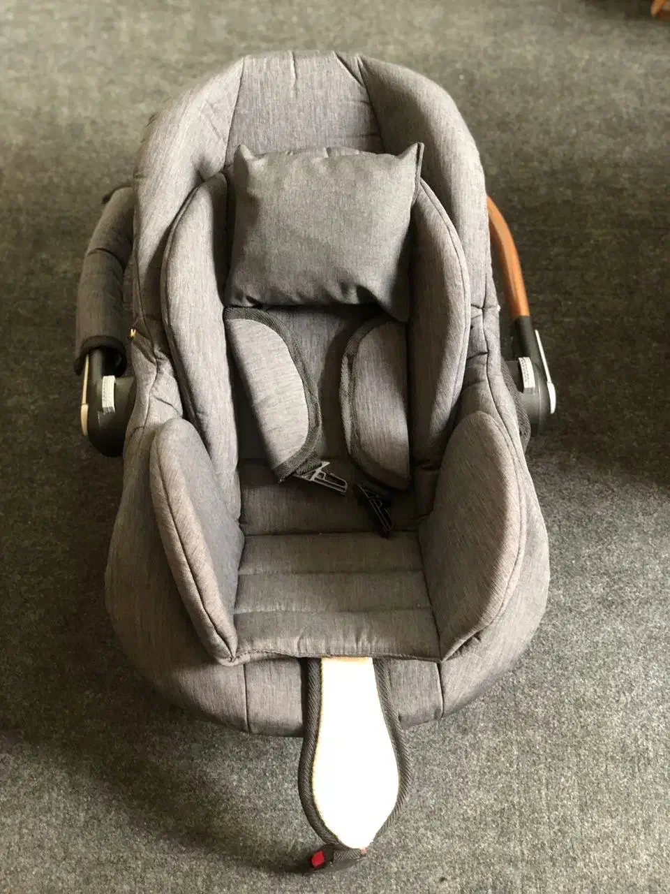 کریر نوزاد کاملا نو|کالسکه و لوازم جانبی|تهران, بهجت‌آباد|دیوار