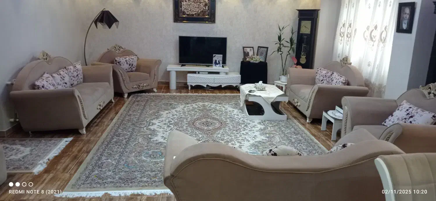 فرش نگین مشهد|فرش|رشت, دروازه لاکان|دیوار