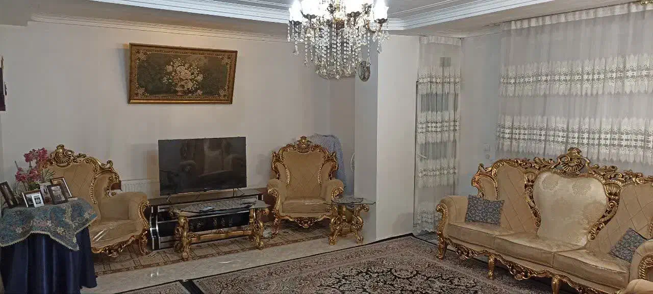 فروش آپارتمان 82 فول امکانات محدوده 18 متری سپاه|فروش آپارتمان|ملایر, |دیوار
