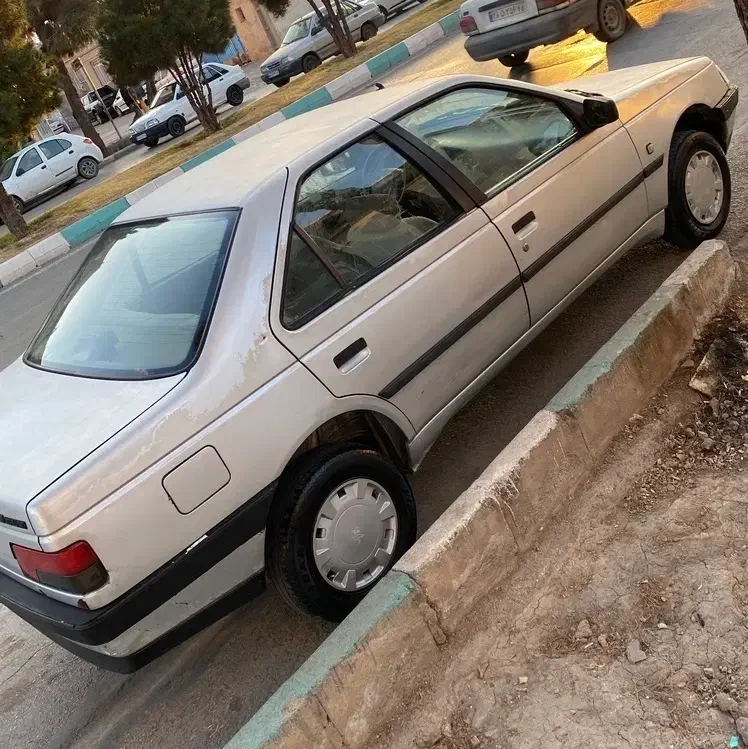 405مدل91 بدون رنگ|خودرو سواری و وانت|کرمان, |دیوار