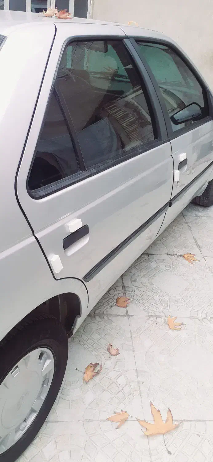 پژو ۴۰۵دوگانه ۹۸ بدون رنگ درجه یک|خودرو سواری و وانت|خرمآباد, |دیوار