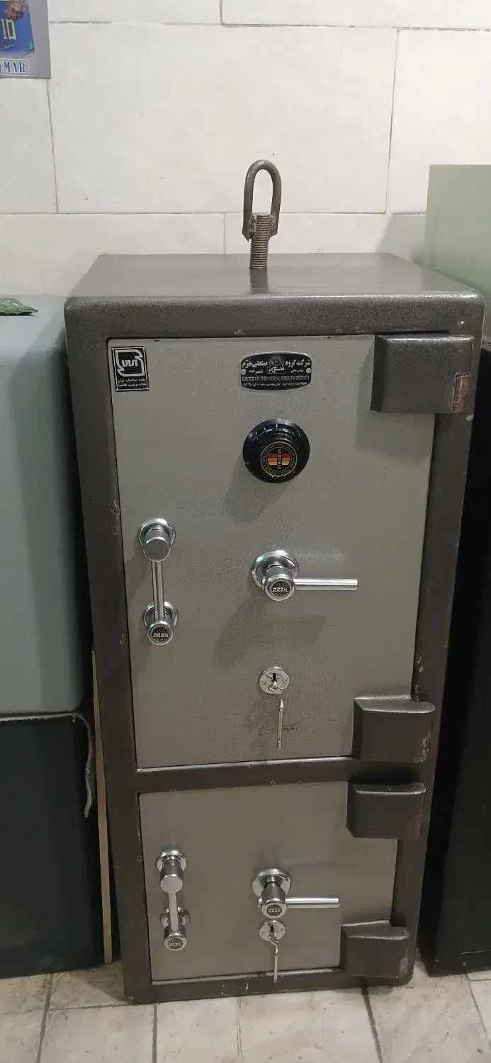 گاوصندوق ۶۰۰کلیویی ۱۳۰سوپر آلیاژی خرم|ابزارآلات|تهران, خاوران|دیوار
