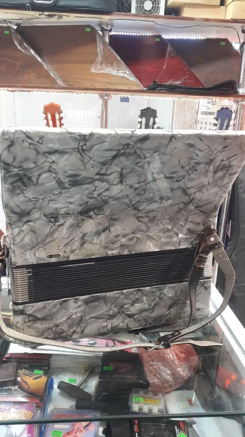 آکاردویون ولت مستر|پیانو، کیبورد، آکاردئون|اردبیل, |دیوار