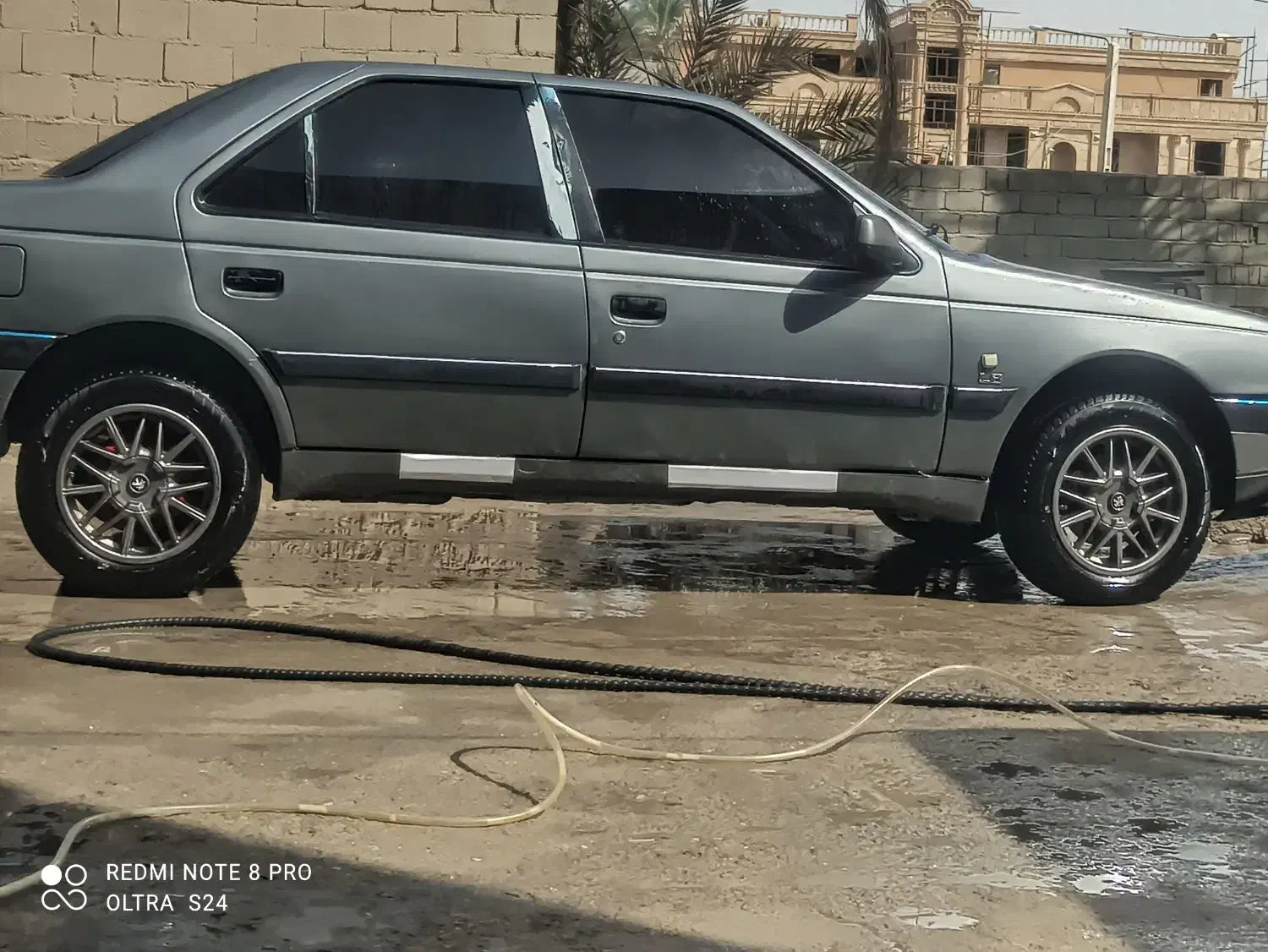 فروش فوری 402نوک مدادی دوررنگ|خودرو سواری و وانت|سراوان, |دیوار