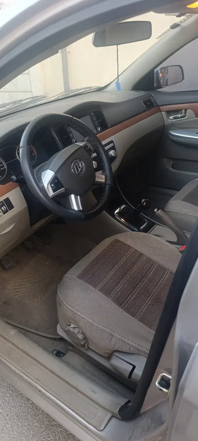 لیفان 620 -1800|خودرو سواری و وانت|خمینی‌شهر, |دیوار