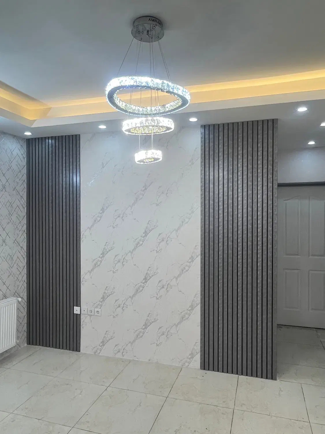 استخدام شاگرد برای نصب کاغذ|استخدام معماری، عمران و ساختمانی|محمدیه-قزوین, |دیوار