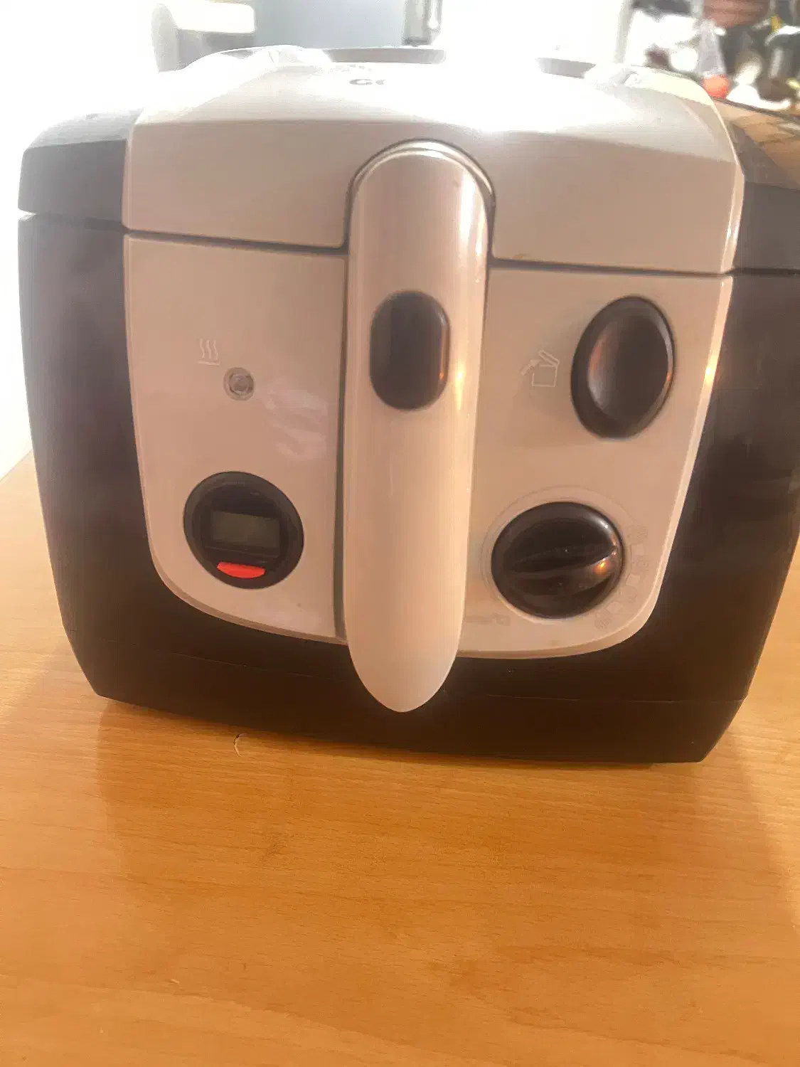 سرخ کن با روغن|اجاق گاز و لوازم برقی پخت‌وپز|رشت, آب و برق|دیوار