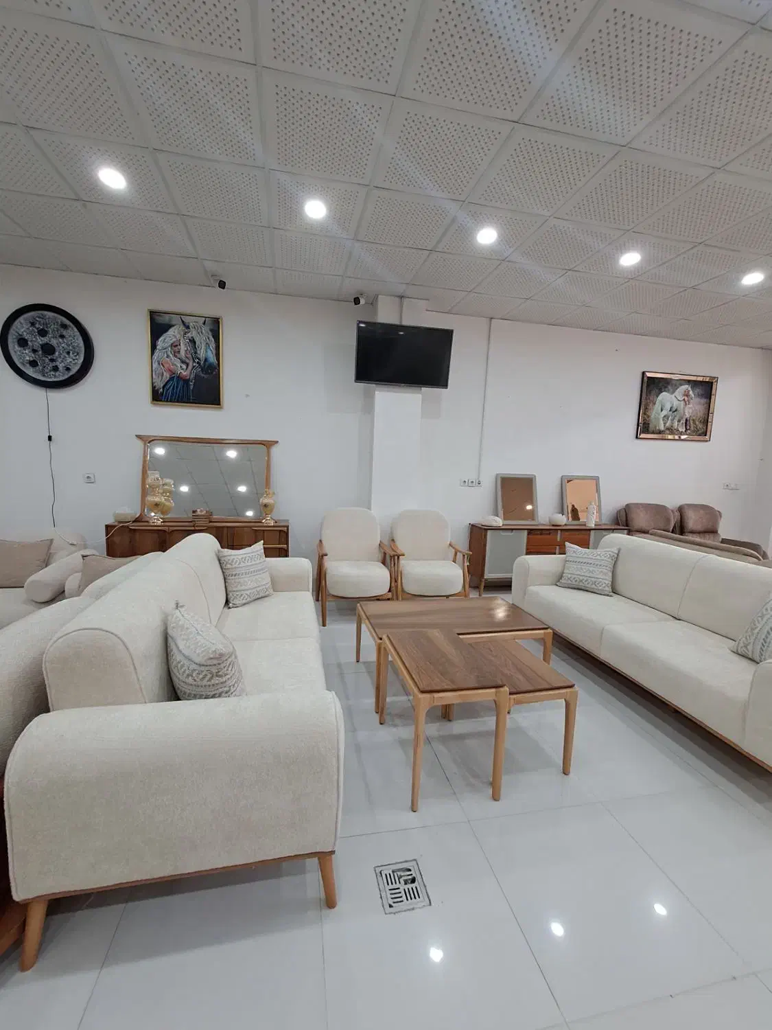 مبل مینی اسلوت|مبلمان خانگی و میز عسلی|بانه, |دیوار