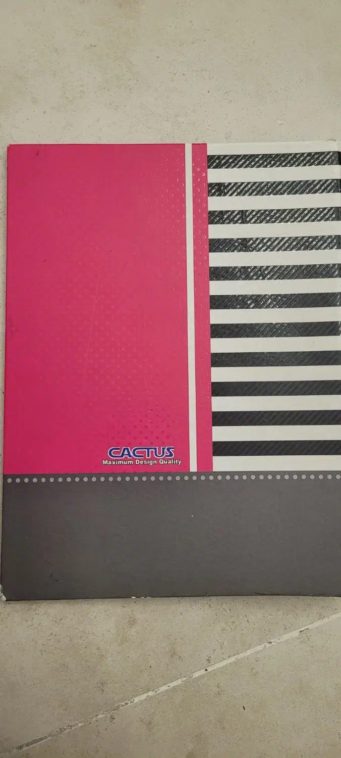 تعدادی کلاسور و سر رسید|لوازم التحریر|شیراز, صنایع الکترونیک|دیوار