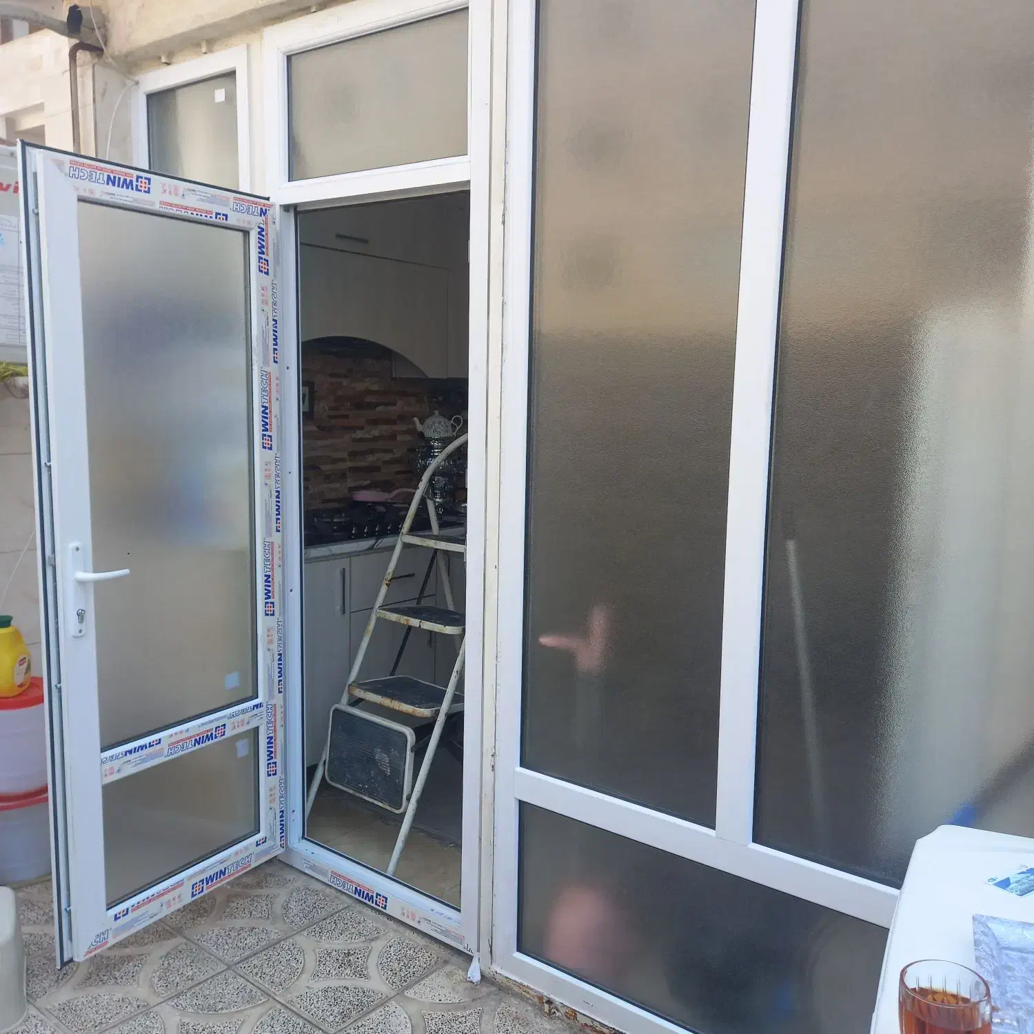 پنجره یو پی وی سی upvc|خدمات پیشه و مهارت|فردیس, فردیس|دیوار