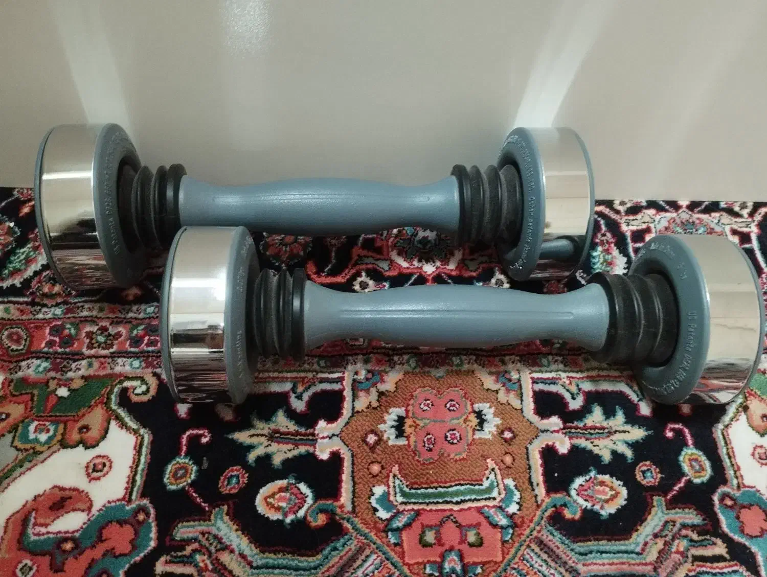 دمبل ورزشی نووزیبا|تجهیزات ورزشی|باسمنج, |دیوار