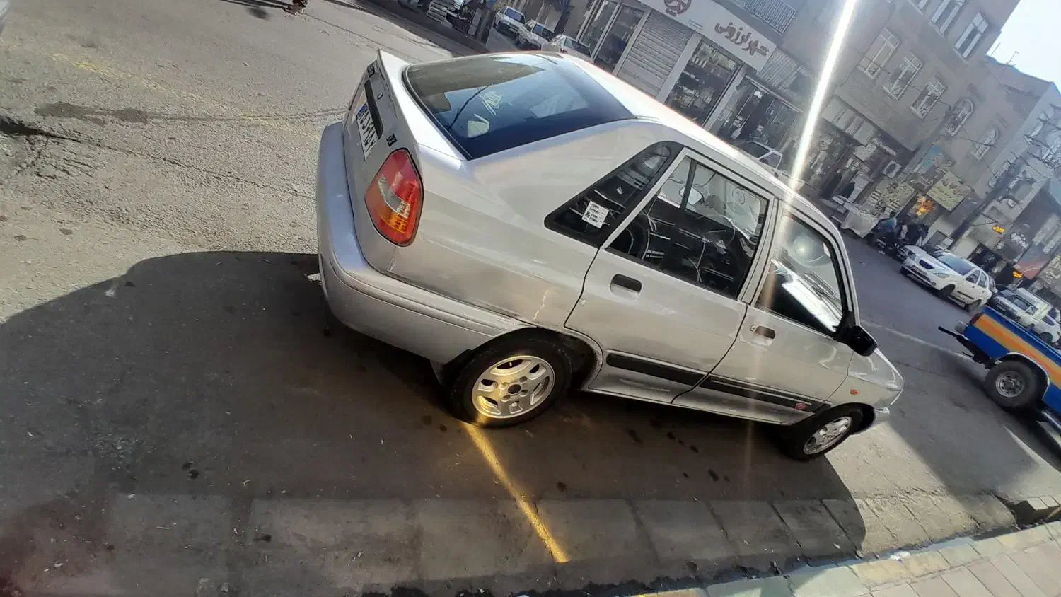 خودرو|خودرو سواری و وانت|اندیشه, اندیشه فاز ۴|دیوار