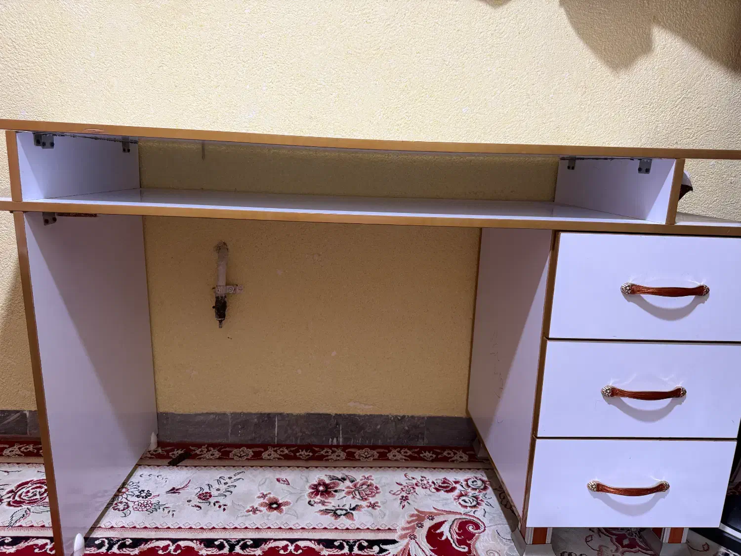 میزواستندکاشت ناخن|آرایشگاه و سالن‌های زیبایی|ساری, |دیوار