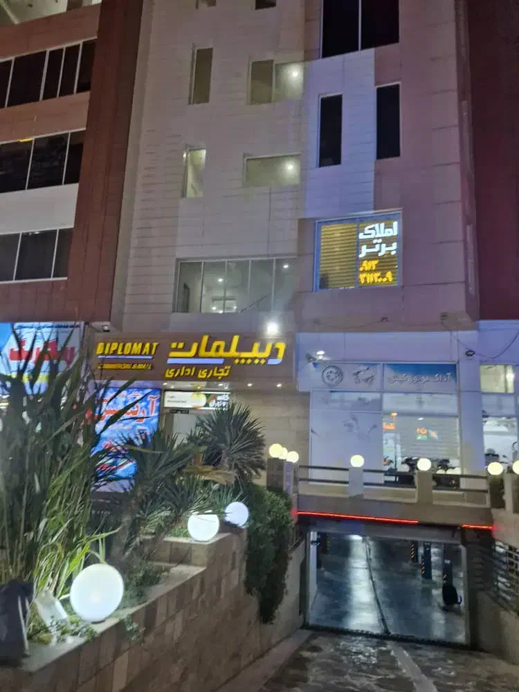 کافه رستوران برند 600 متر بهترین لوکیشن|فروش مغازه و غرفه|کیش, |دیوار