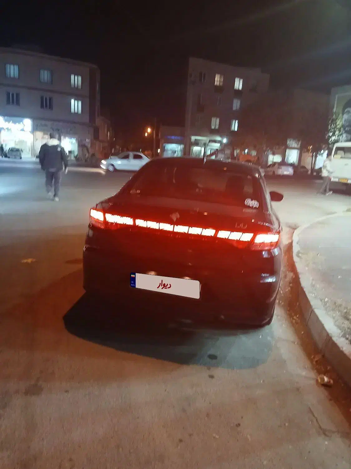 تارامدل ۱۴۰۲ کارکرد ۵۴ هزار بیرنگ وی ۲|خودرو سواری و وانت|الوند, |دیوار