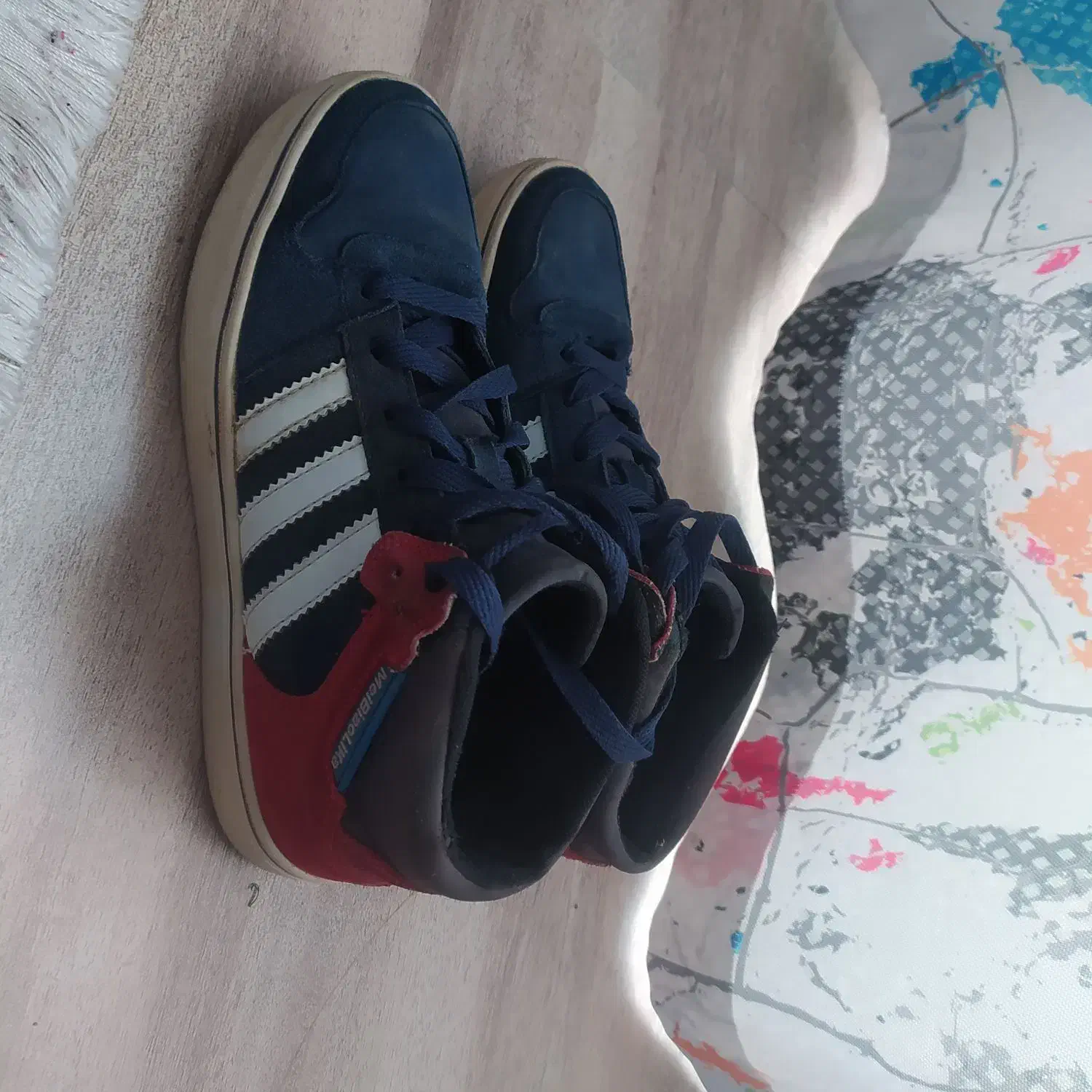 کتونی|کیف، کفش، کمربند|زنجان, |دیوار