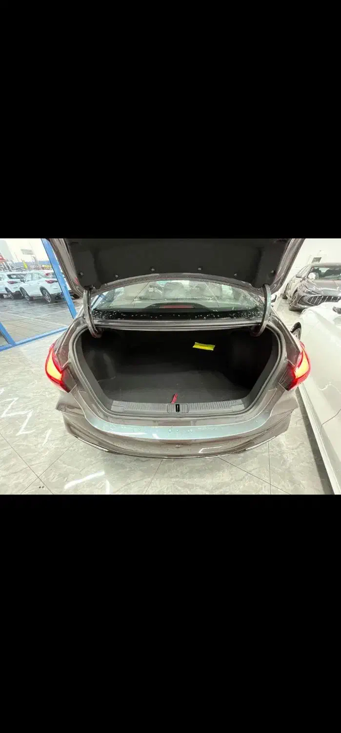 ام جی ۵ اتومات مدل ۲۰۲۵|خودرو سواری و وانت|اهواز, اسلام آباد شرقی|دیوار