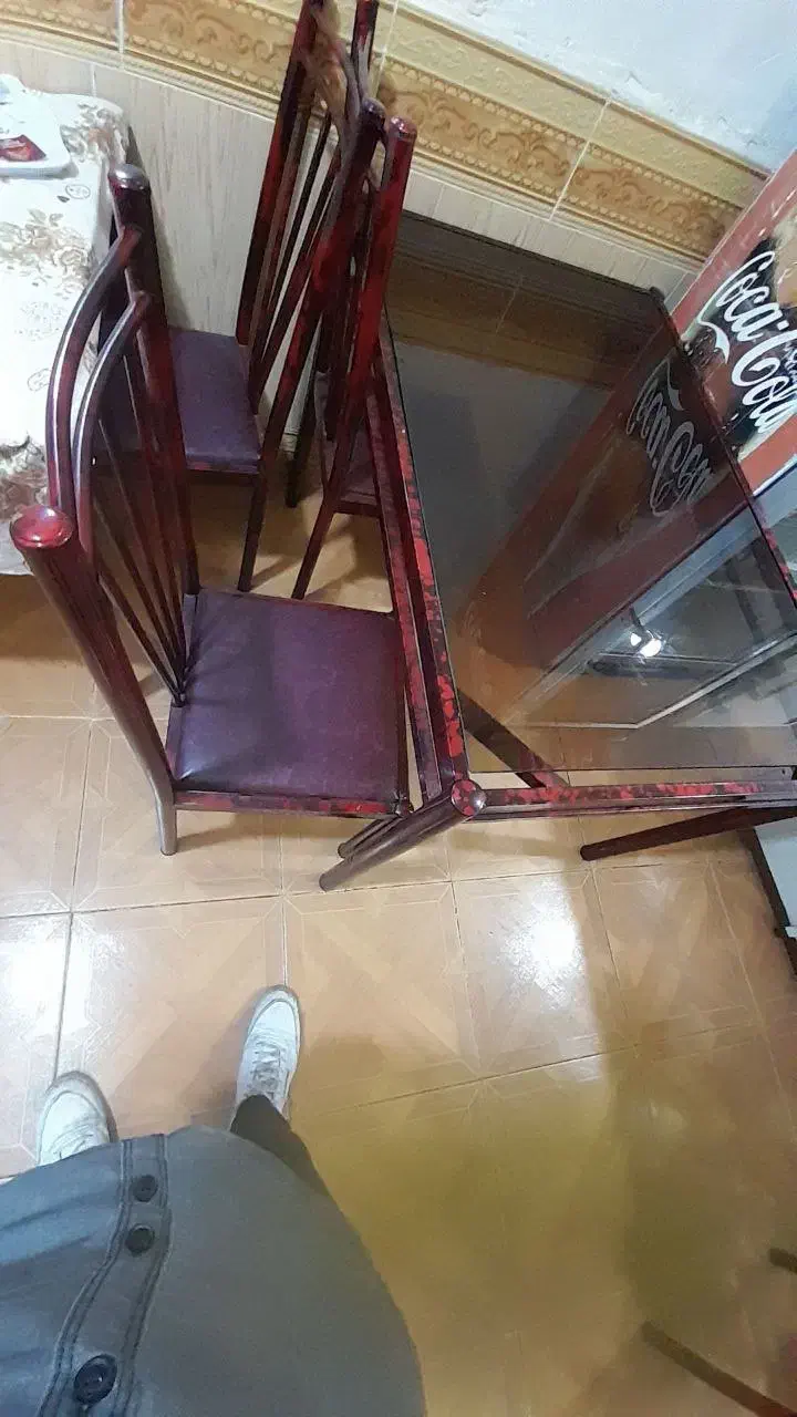 دو دست میز تمیز ناهار خوری|میز و صندلی غذاخوری|تربت جام, شهرک آزادگان|دیوار