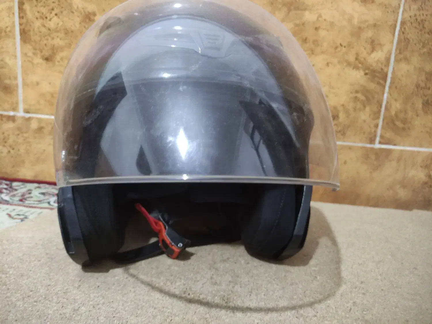 کلاه بدون فک|دوچرخه، اسکیت، اسکوتر|یاسوج, |دیوار