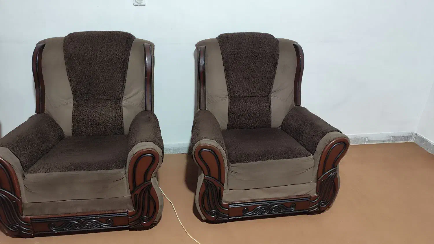 مبل راحتی|مبلمان خانگی و میز عسلی|کبودرآهنگ, |دیوار