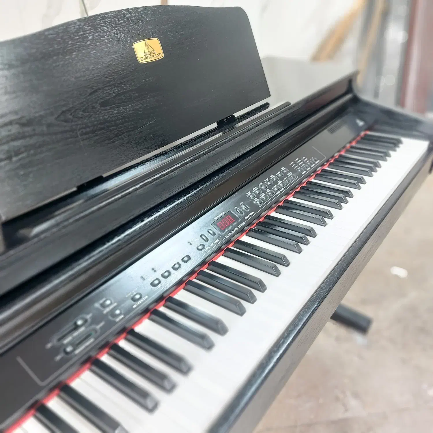 پیانو دیجیتال EUROGRAND در حد اکبند|پیانو، کیبورد، آکاردئون|کرج, مجتمع صنفی صنعتی|دیوار
