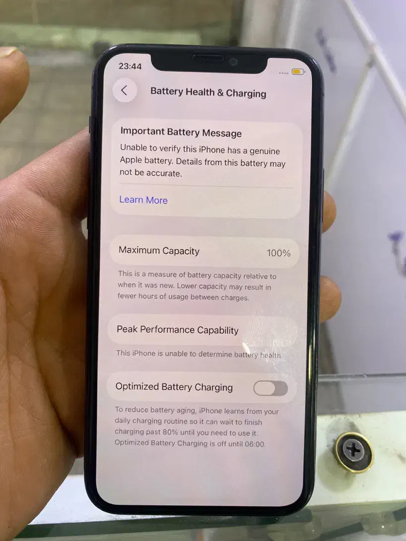 iphone11 pro|موبایل|اقبالیه, |دیوار