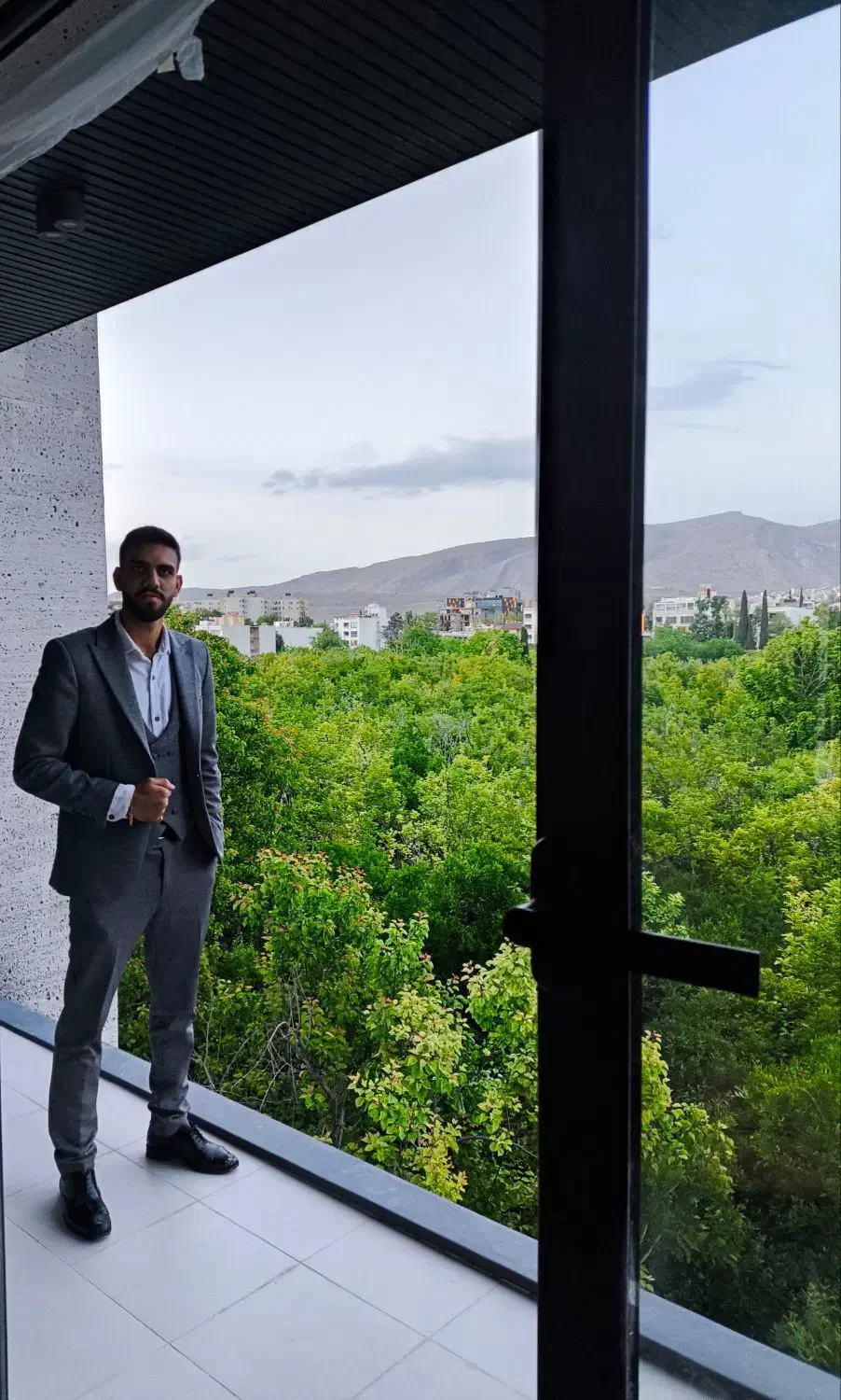 بلوار بهشت / ۱۳۲ متر دوخواب مستر / ویو فضای سبز|فروش آپارتمان|شیراز, تاچارا|دیوار