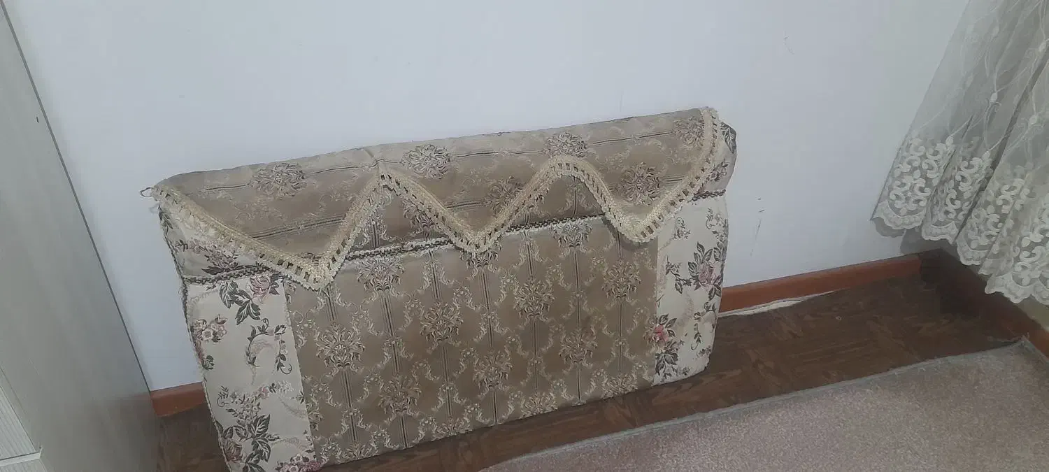 پشتی|پشتی|ساوه, |دیوار