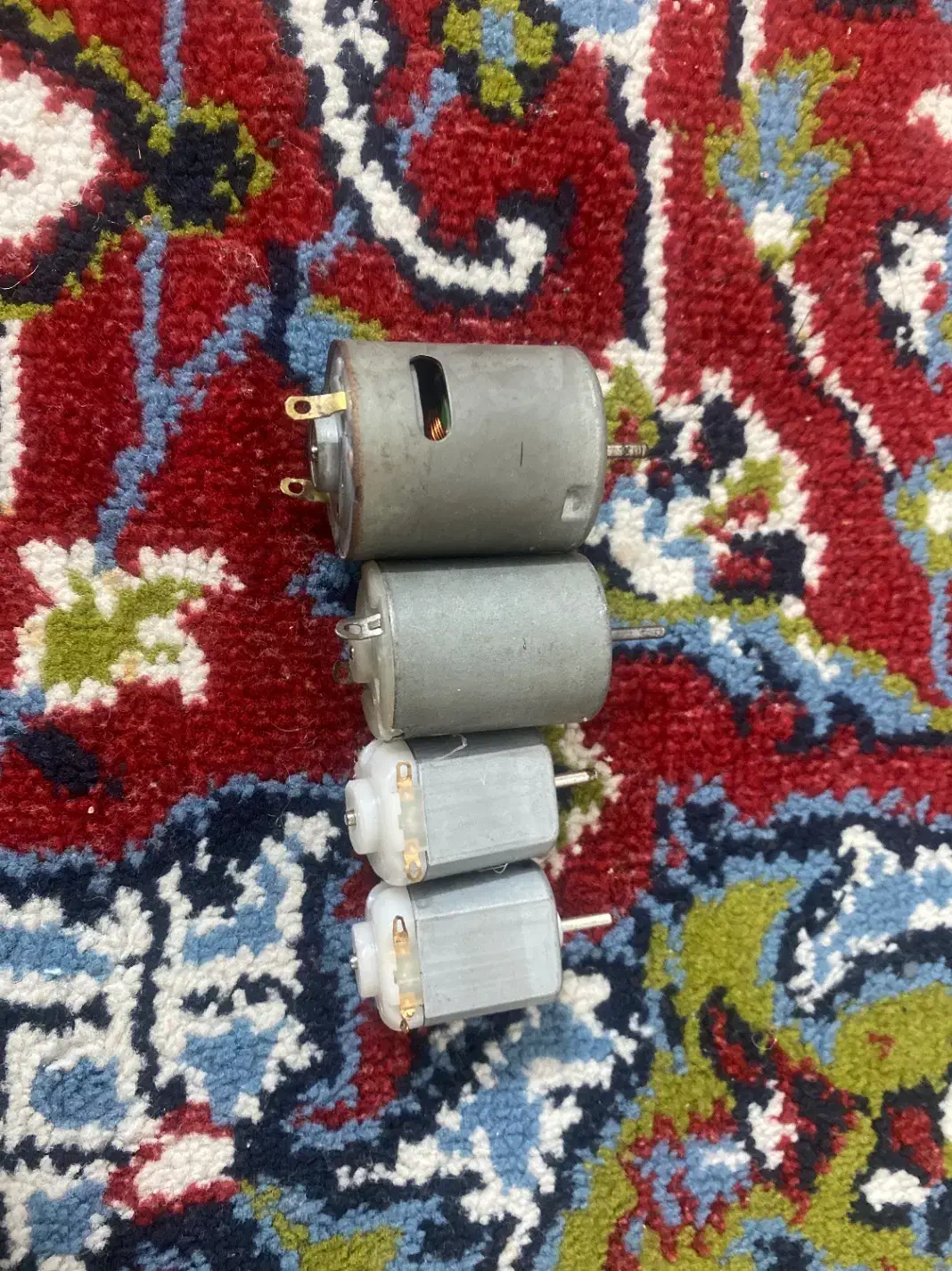 چند ارمیچر|اسباب‌‌بازی|علی‌آباد کتول, |دیوار