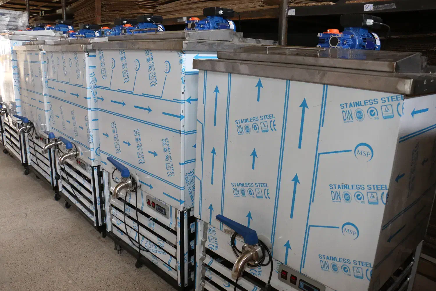 شیرسرد کن مدل CS-Shop200 +دوغ سردکن|فروشگاه و مغازه|رشت, چله خانه|دیوار