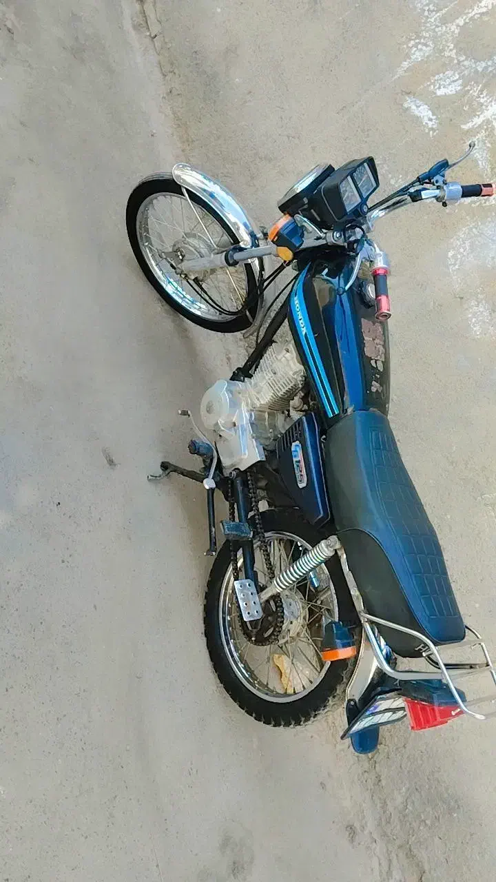 هندا 125 توس نو|موتورسیکلت|مشهد, امیرآباد|دیوار