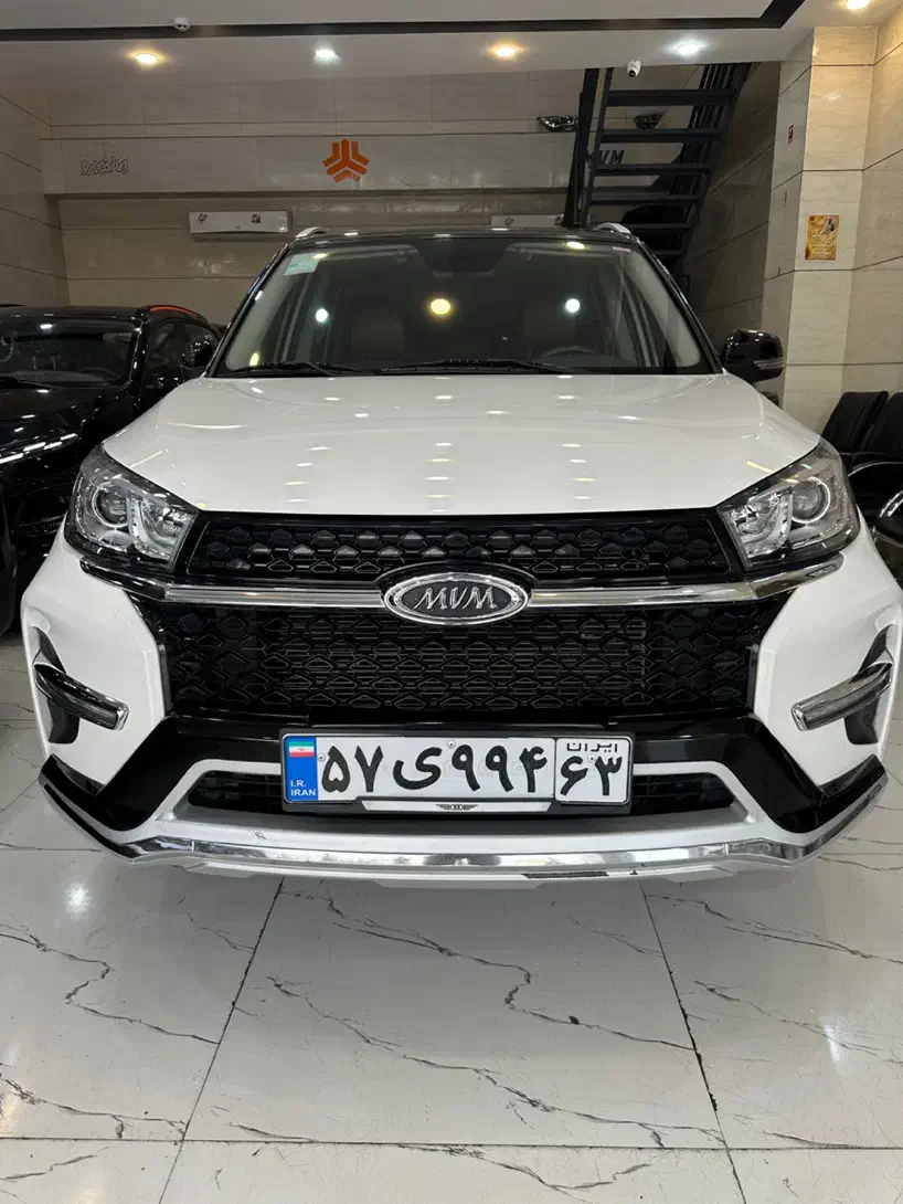 ایکس 33AT مشابه صفر،مدل ۱۴۰۰|خودرو سواری و وانت|شیراز, باهنر|دیوار