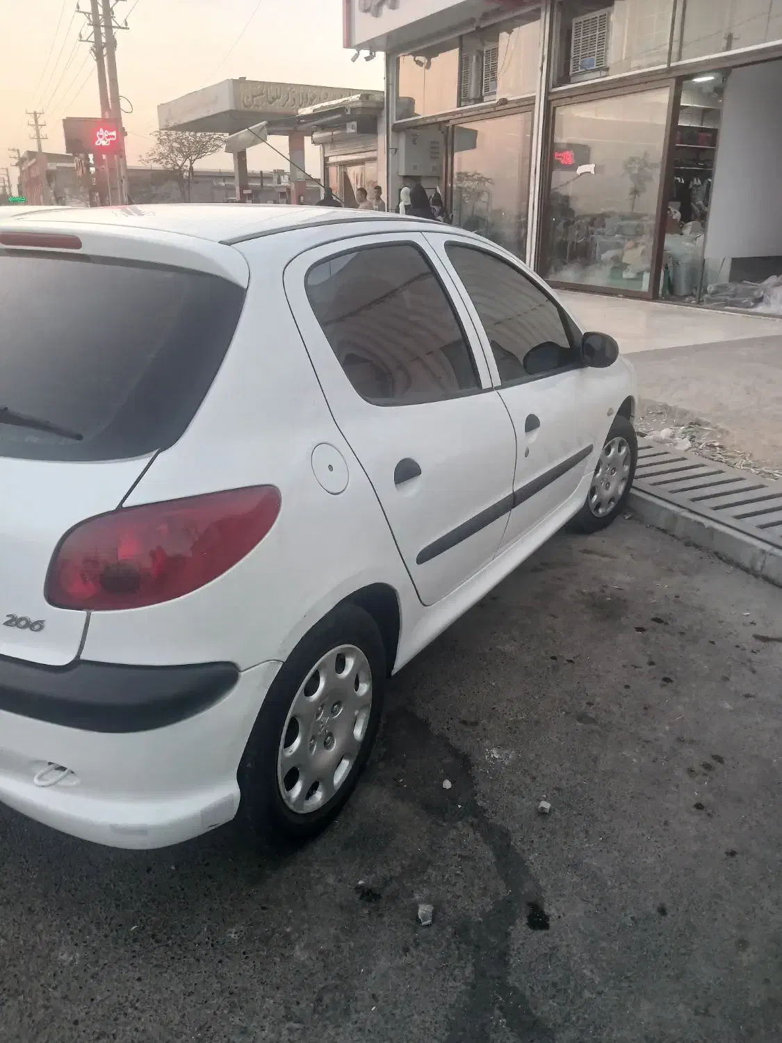 پژو۲۰۶ تیپ۲|خودرو سواری و وانت|باغستان, |دیوار