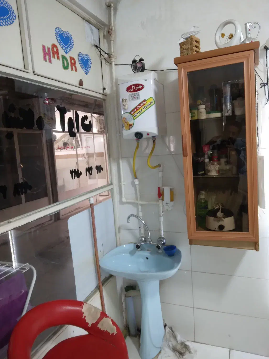 فروش وسایل آرایشگاه|آرایشگاه و سالنهای زیبایی|سردشت, |دیوار