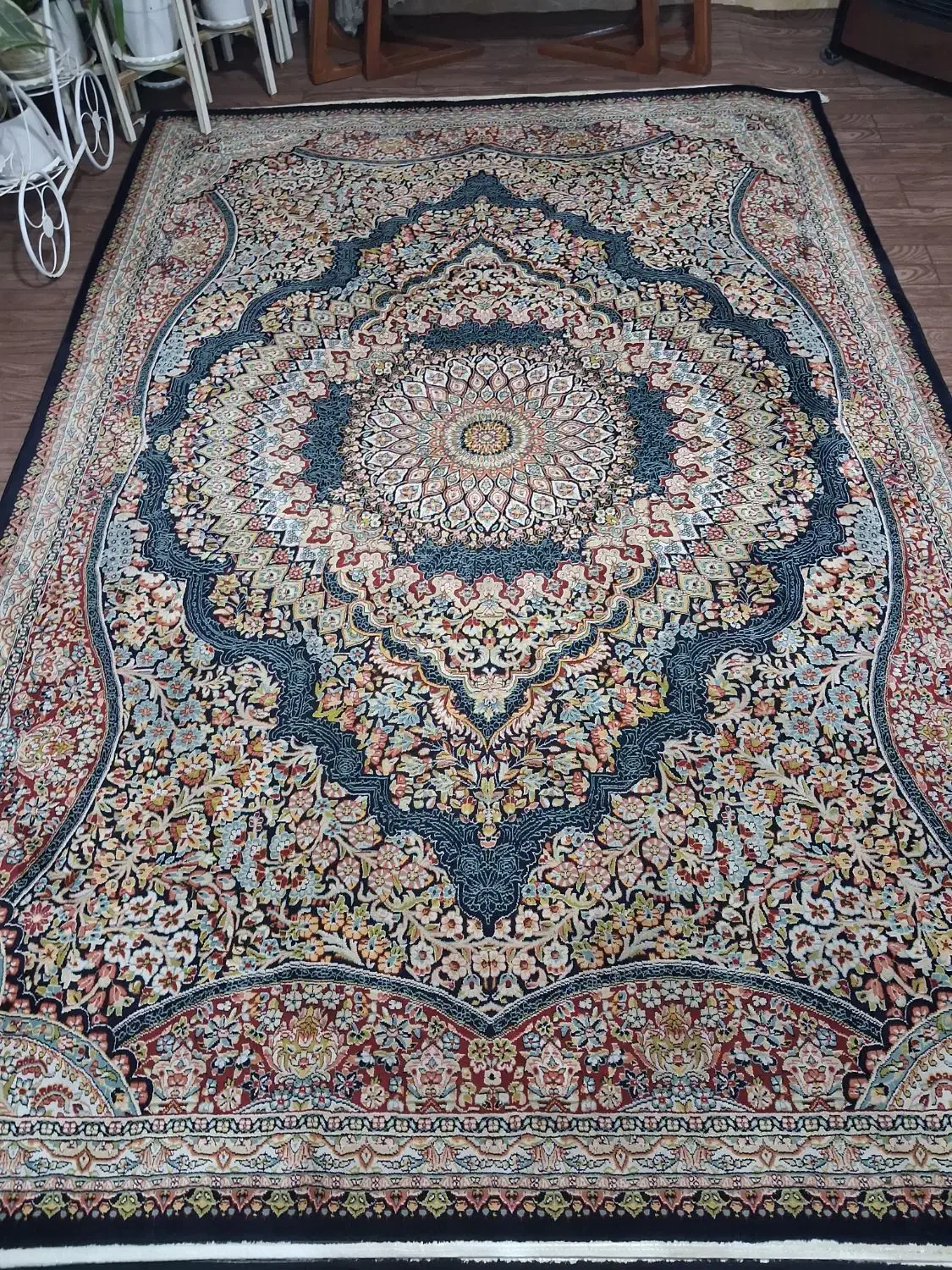 یک تخته فرش 12 و یک تخته 6 متری|فرش|نظرآباد, نظرآباد|دیوار