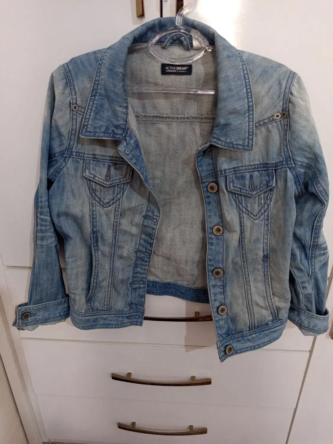 پافر|لباس|سربیشه, |دیوار