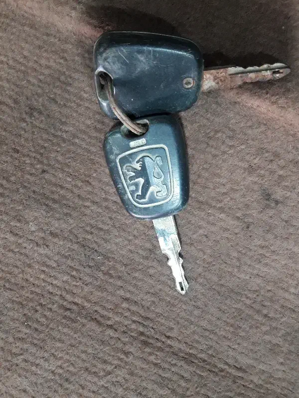 گمشده سویچ سمند|اشیا|سنندج, |دیوار