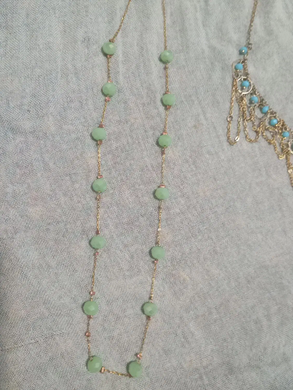 گردنبند گیر سر و گوشواره|بدلیجات|خاش, |دیوار