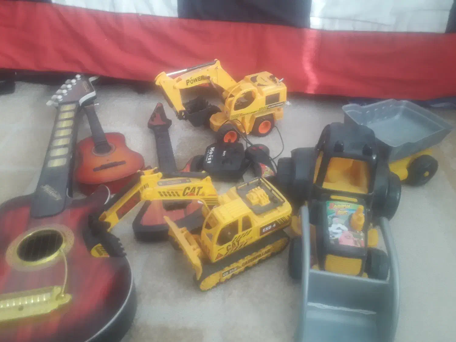 اسباب بازی همه سالم نونو باهم ۸۰۰۰۰۰تومان|اسباب‌بازی بچه|صدرا-فارس, فاز ۱|دیوار