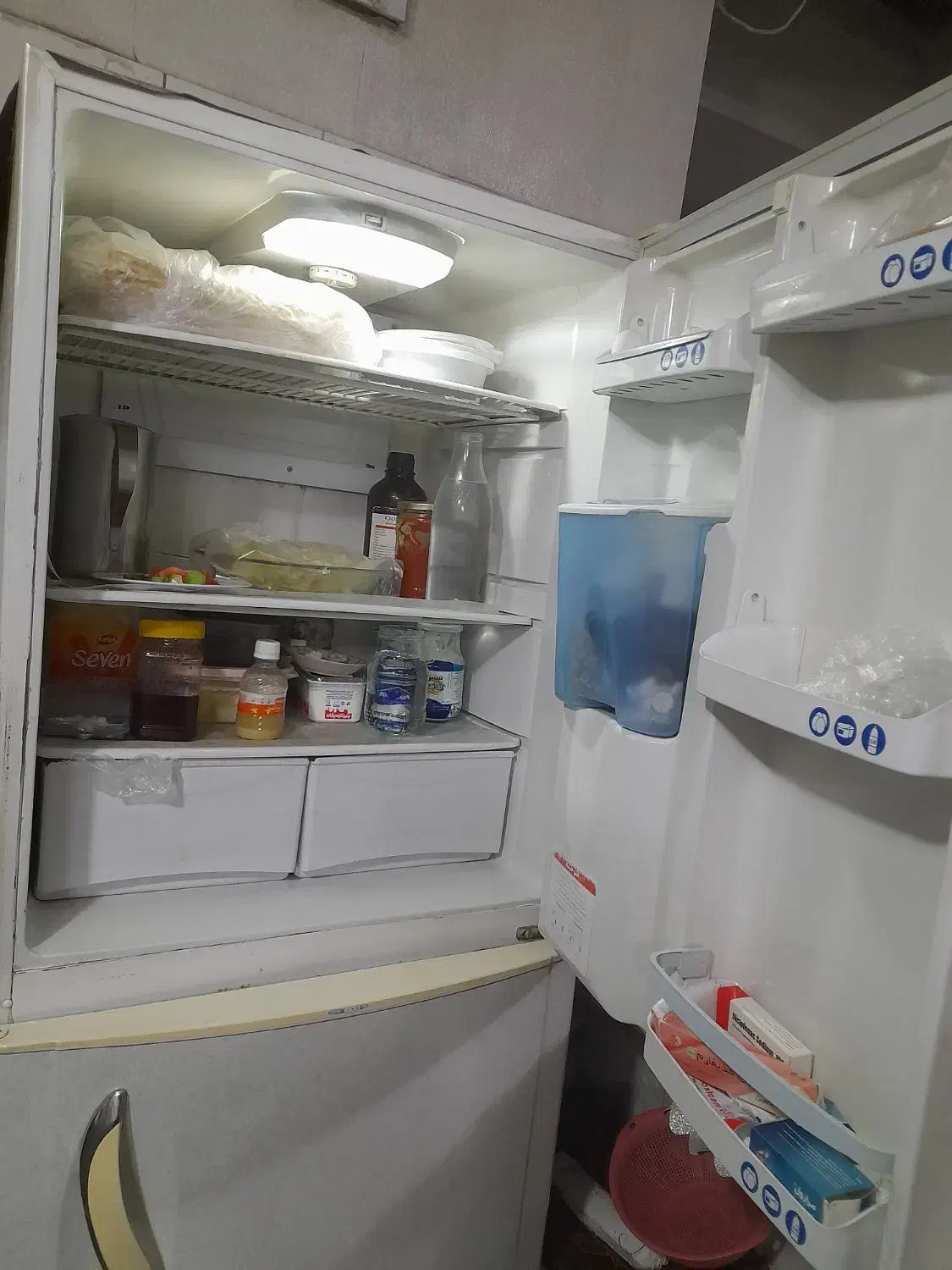 یخچال نیمه فریزر فروزان|یخچال و فریزر|آفتاب, |دیوار