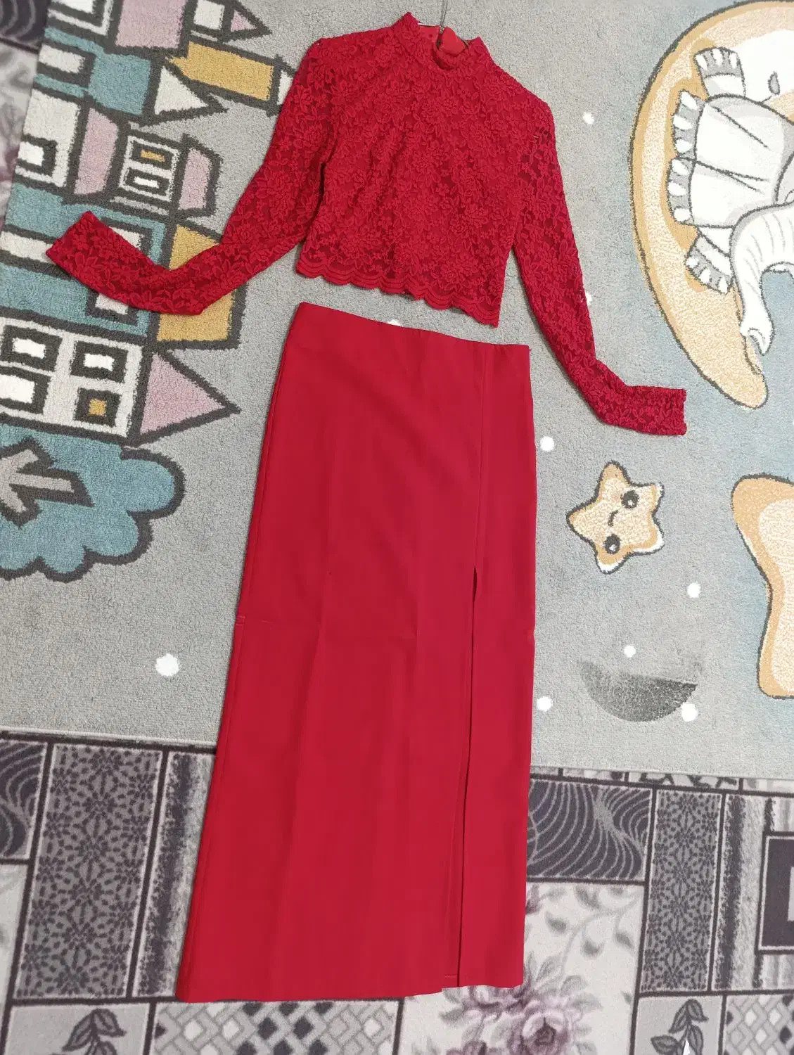 لباس مجلسی دو تیکه سایز۳۶،رنگ قرمز۸۸۰تومن|لباس|باغستان, |دیوار