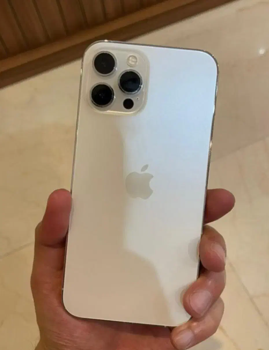 ۱۲پرومکس۲۵۶سفید زیر قیمت پول لازم|موبایل|کیش, |دیوار