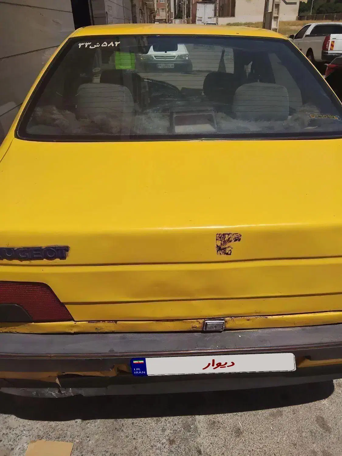 پژو 405 GL - دوگانه سوز CNG، مدل ۱۳۹۰|خودرو سواری و وانت|شیراز, شهرک سراج‎|دیوار