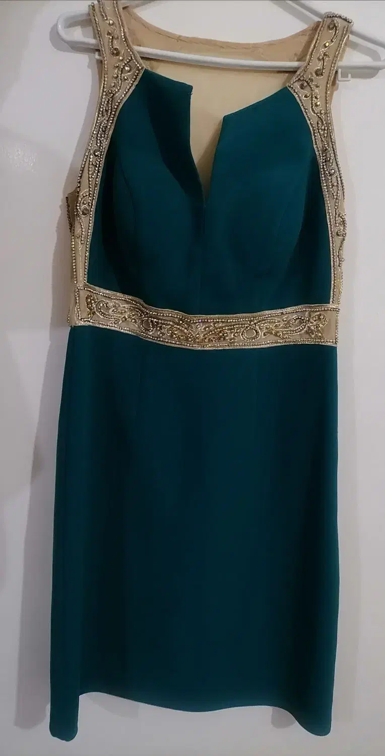 لباس|لباس|شیراز, ده پیاله|دیوار