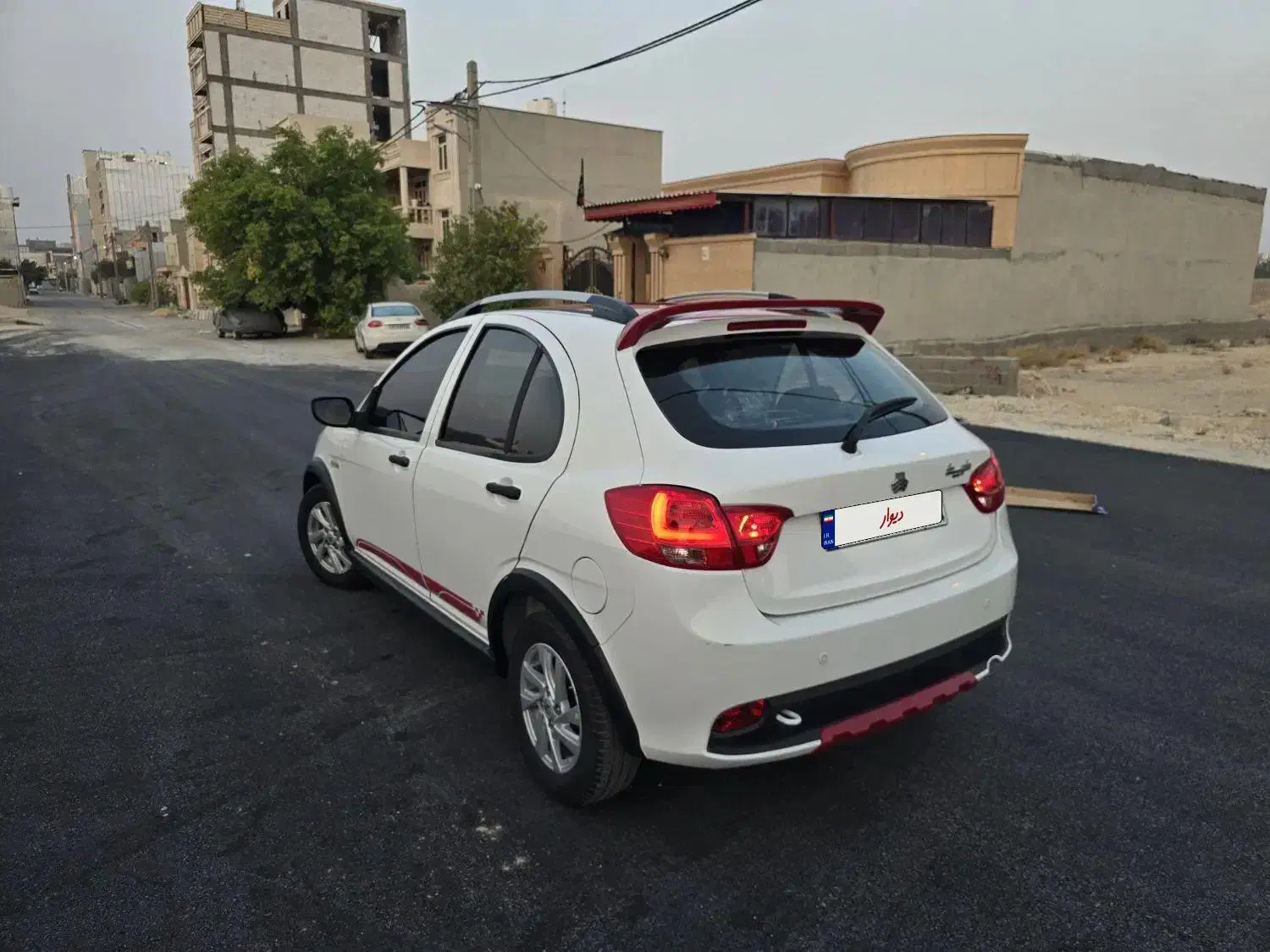 کوییک سفید قرمز RCVT پارس خودرویی فول آپشن|خودرو سواری و وانت|جم, |دیوار