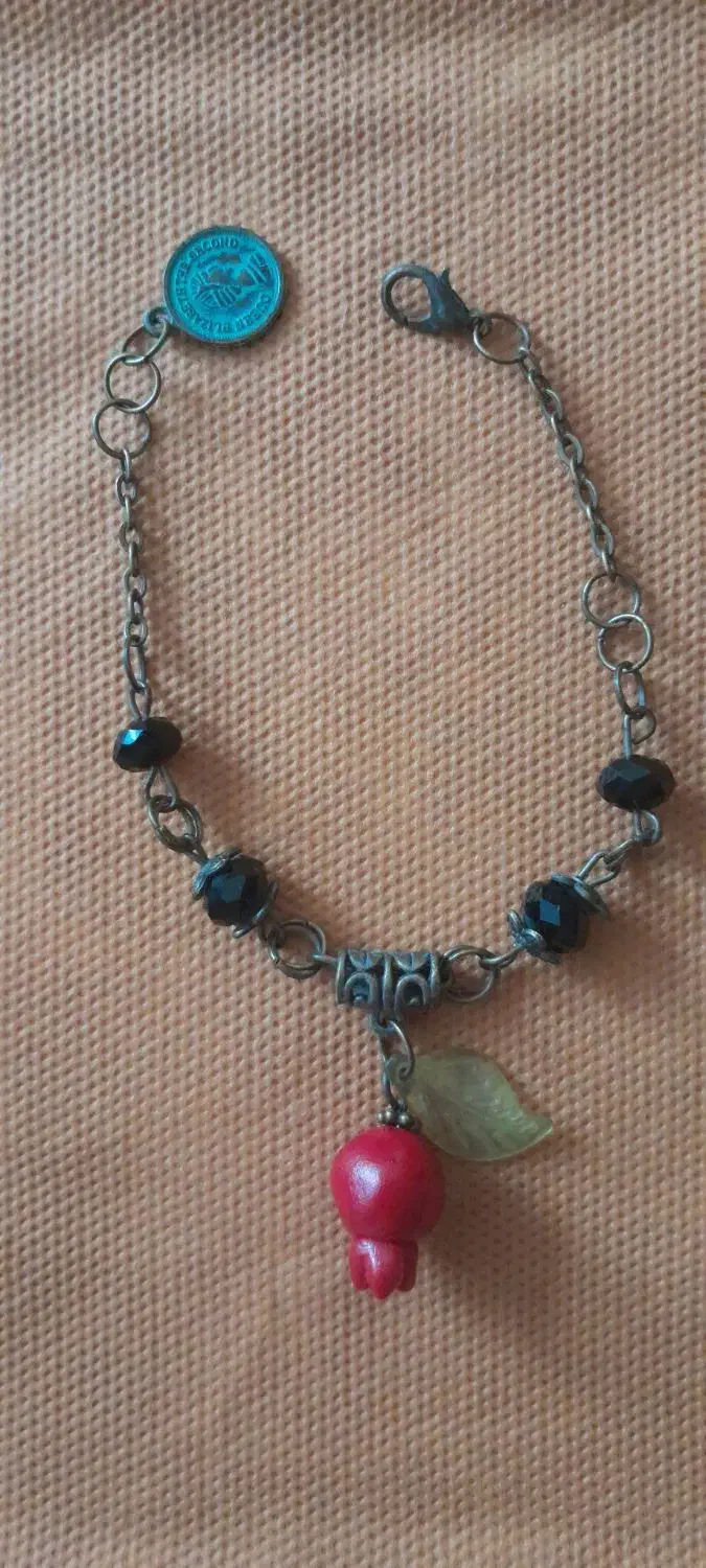 دستبند انار|بدلیجات|اصفهان, خانه اصفهان|دیوار