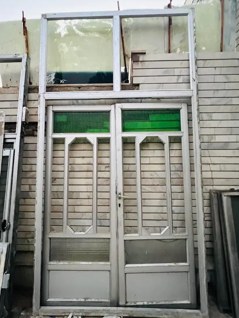 درب و پنجره الومینیم|مصالح و تجهیزات ساختمان|اصفهان, آزادان|دیوار