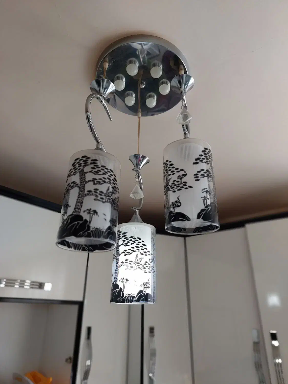 لوستر اشپزخانه|لوستر و چراغ آویز|تهران, سوهانک|دیوار