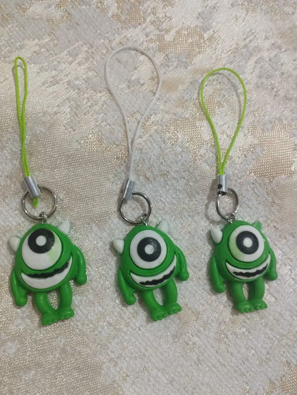 آویزموبایل وتبلت|لوازم جانبی موبایل و تبلت|تبریز, |دیوار